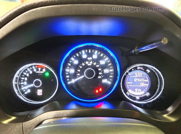 3CZRU6H38JM720913 2018 HONDA HR-V Green Widok zestawu wskaźników