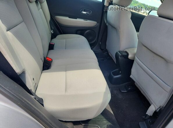 3CZRU6H3XLM734041 2020 HONDA HR-V Silver Vista interior trasera