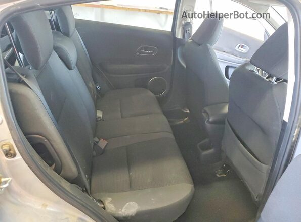 3CZRU6H50NM760703 2022 HONDA HR-V Silver Widok tylnych siedzeń