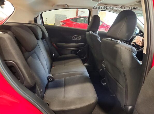 3CZRU6H51JM729583 2018 HONDA HR-V Red Հետևի նստատեղերի տեսք