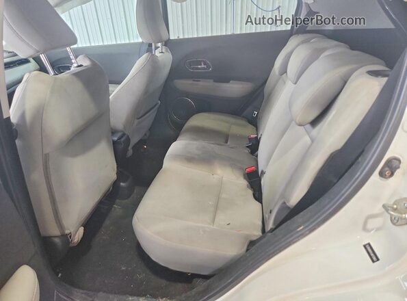 3CZRU6H51LM733863 2020 HONDA HR-V White Rear interior view