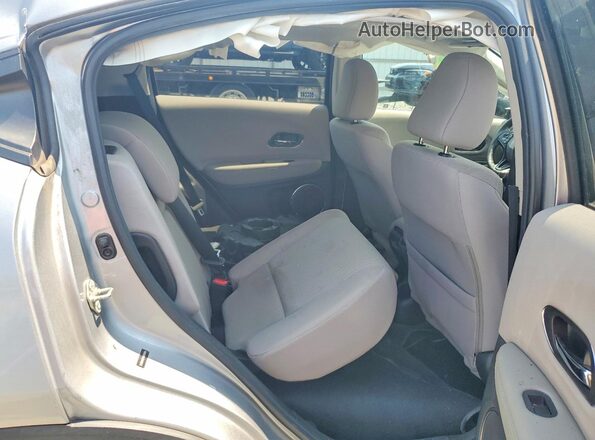 3CZRU6H53HM720104 2017 HONDA HR-V Silver Rear interior view