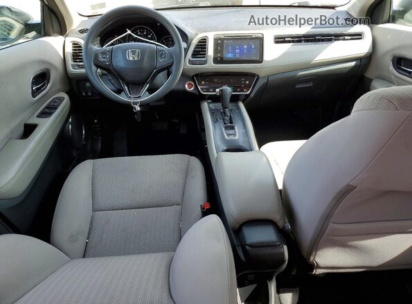 3CZRU6H54HM716210 2017 HONDA HR-V Silver Вид панелі приладів