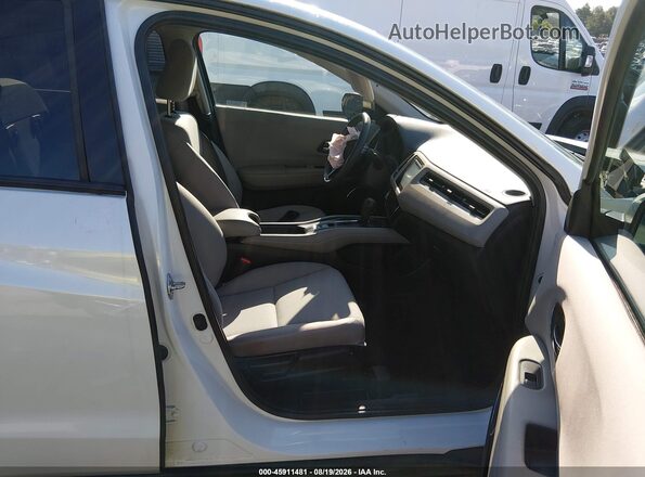 3CZRU6H54JM705035 2018 HONDA HR-V Белый Вид салона спереди
