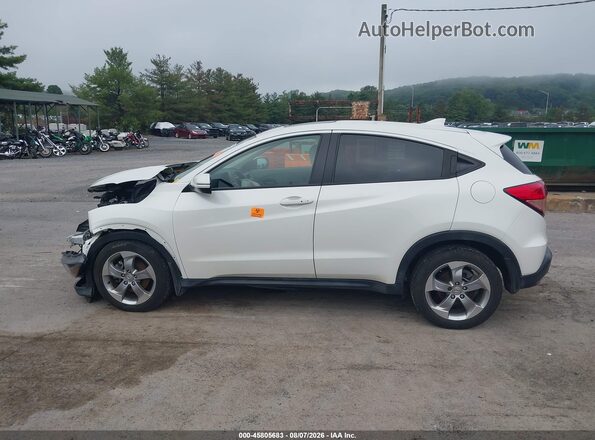 3CZRU6H55HM716443 2017 HONDA HR-V White Սալոնի 360 աստիճան տեսք
