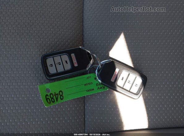 3CZRU6H55JM723558 2018 HONDA HR-V Серебряный Вид панели приборов