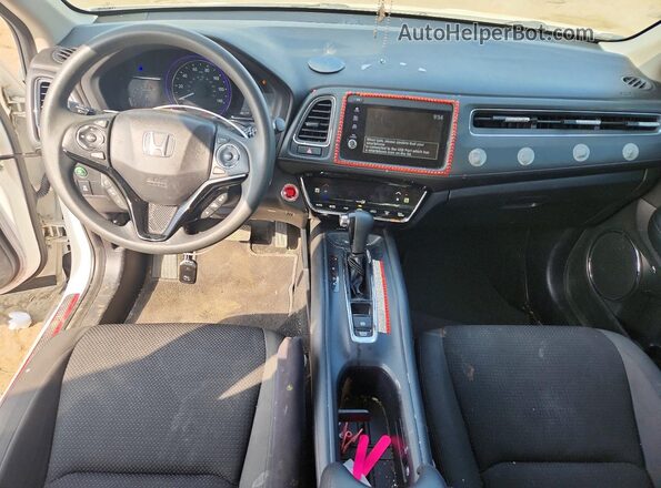 3CZRU6H57KM707945 2019 HONDA HR-V White Widok deski rozdzielczej