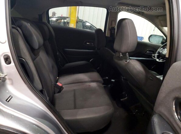3CZRU6H57KM723305 2019 HONDA HR-V Серебряный Вид задней части салона