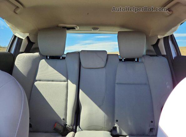 3CZRU6H57MM710511 2021 HONDA HR-V Silver Вид задніх сидінь