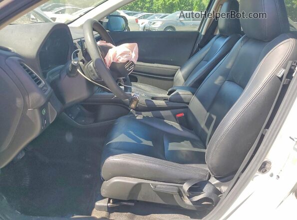 3CZRU6H57NM739749 2022 HONDA HR-V White Вид салону спереду