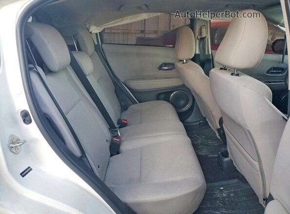 3CZRU6H59JM723644 2018 HONDA HR-V White Սալոնի հետևի տեսք