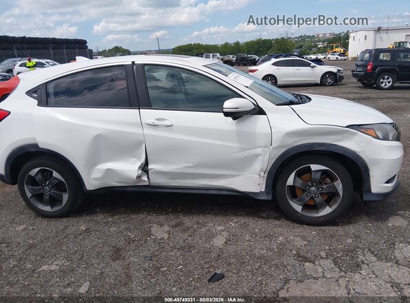 3CZRU6H5XJM725922 2018 HONDA HR-V White Front view