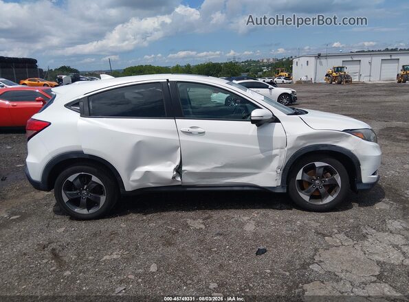 3CZRU6H5XJM725922 2018 HONDA HR-V White Rear interior view