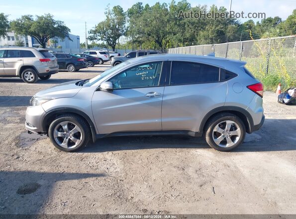 3CZRU6H77HM718695 2017 HONDA HR-V Серебряный Вид задней части салона