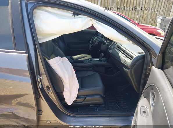 3CZRU6H78GM723306 2016 HONDA HR-V Серый Вид салона спереди