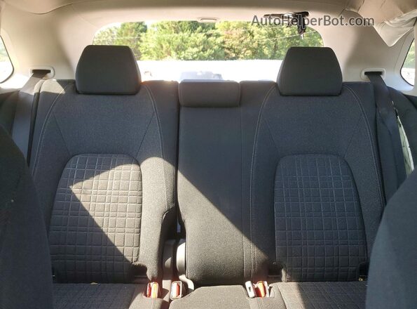 3CZRZ1H32PM742032 2023 HONDA HR-V White Rear seats view