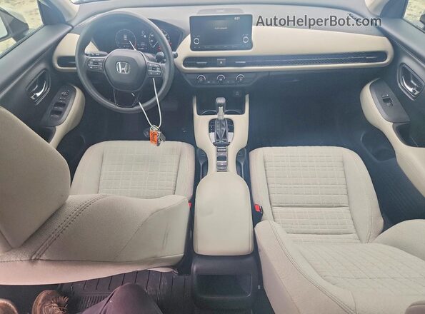 3CZRZ1H33PM732304 2023 HONDA HR-V White Առջևի վահանակի տեսք