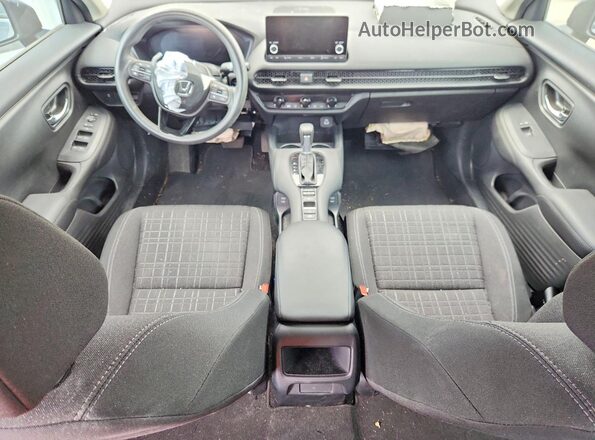 3CZRZ1H36RM749763 2024 HONDA HR-V Silver Widok deski rozdzielczej