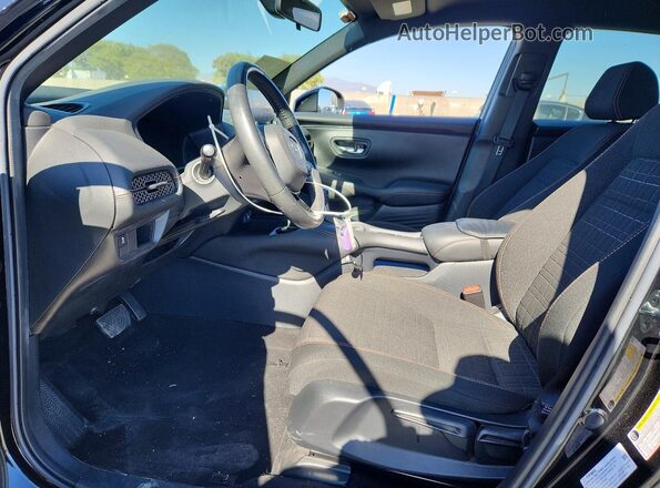 3CZRZ1H54PM746181 2023 HONDA HR-V Black Вид салону спереду