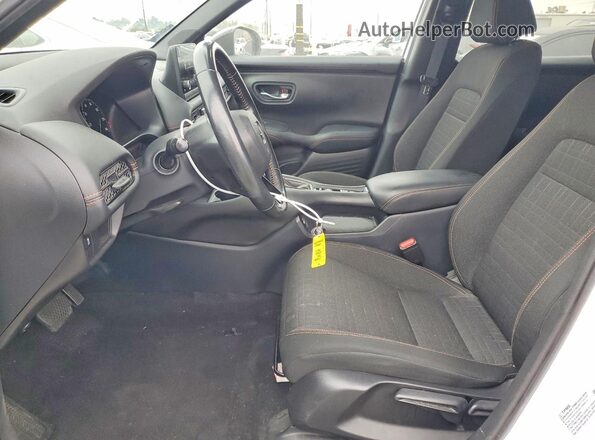 3CZRZ1H58PM705861 2023 HONDA HR-V White Սալոնի դիմացի տեսք