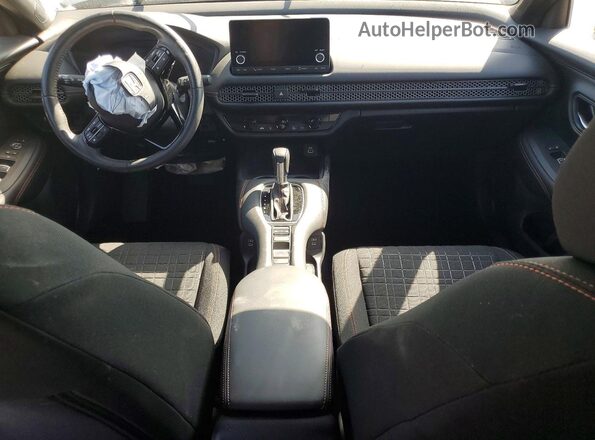 3CZRZ1H58SM710406 2025 HONDA HR-V Черный Вид панели приборов