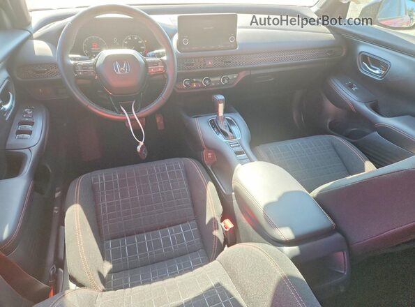 3CZRZ1H59SM722841 2025 HONDA HR-V Red Widok deski rozdzielczej
