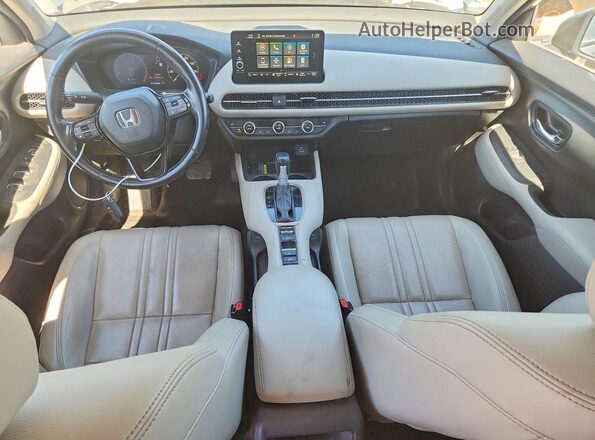 3CZRZ1H72RM702006 2024 HONDA HR-V Серый Вид панели приборов