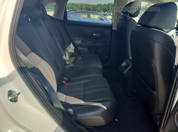 3CZRZ1H75SM737421 2025 HONDA HR-V White Widok wnętrza z tyłu