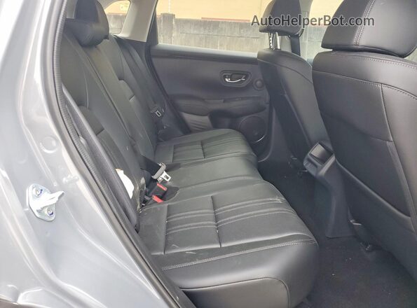 3CZRZ1H76TM746128 2026 HONDA HR-V Gray Vista de los asientos traseros