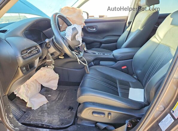 3CZRZ1H77PM729828 2023 HONDA HR-V Charcoal Вид салону спереду