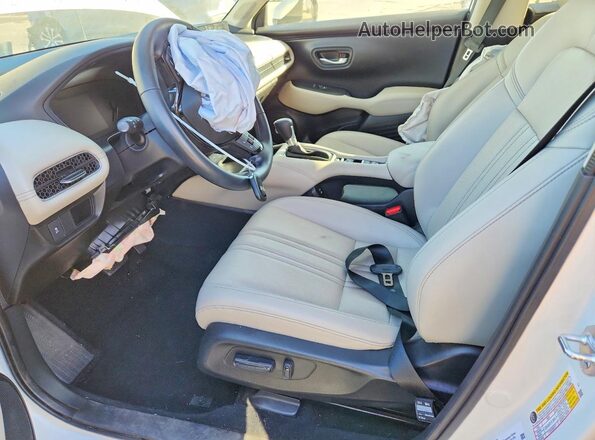 3CZRZ1H79TM714242 2026 HONDA HR-V White Front interior view