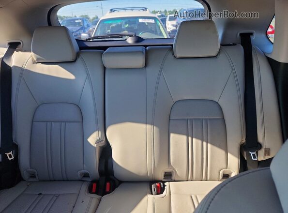 3CZRZ1H7XPM727068 2023 HONDA HR-V Silver Вид задніх сидінь