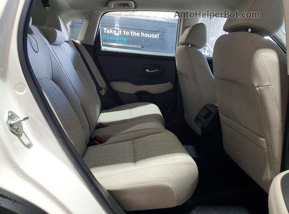 3CZRZ2H32RM750057 2024 HONDA HR-V White Вид задньої частини салону