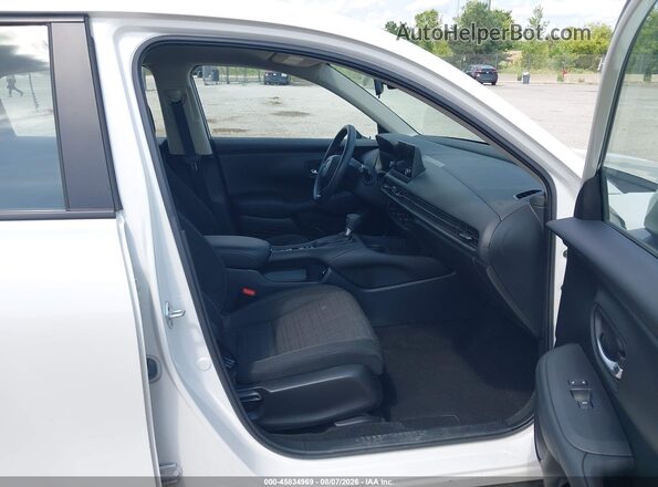 3CZRZ2H34PM750302 2023 HONDA HR-V Белый Вид салона спереди