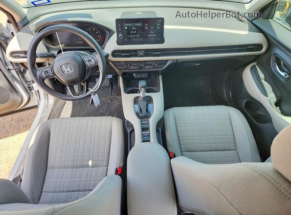 3CZRZ2H36TM748366 2026 HONDA HR-V Silver Առջևի վահանակի տեսք