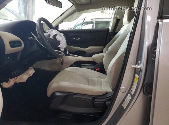 3CZRZ2H37PM742467 2023 HONDA HR-V Silver Widok wnętrza z przodu