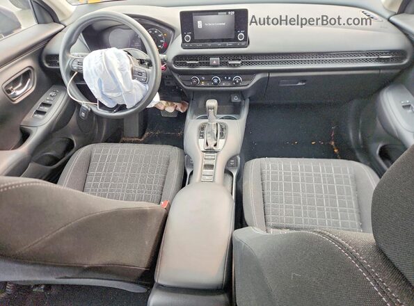 3CZRZ2H38RM715703 2024 HONDA HR-V Gray Dashboard view