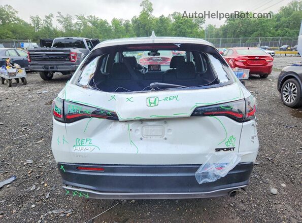 3CZRZ2H53RM701774 2024 HONDA HR-V White Rear view