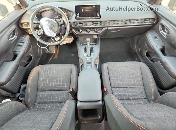 3CZRZ2H53RM776622 2024 HONDA HR-V Gray Առջևի վահանակի տեսք