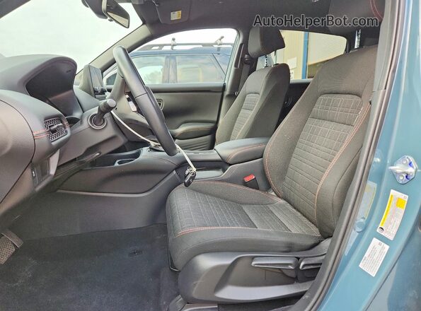 3CZRZ2H53SM778232 2025 HONDA HR-V Blue Widok wnętrza z przodu