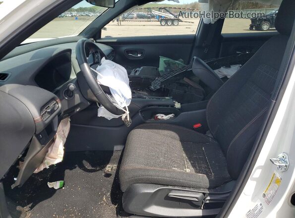3CZRZ2H56SM735391 2025 HONDA HR-V White Front interior view