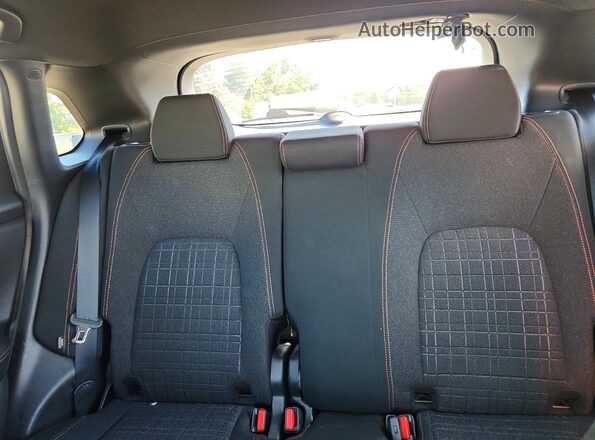 3CZRZ2H57RM705164 2024 HONDA HR-V Red Rear seats view