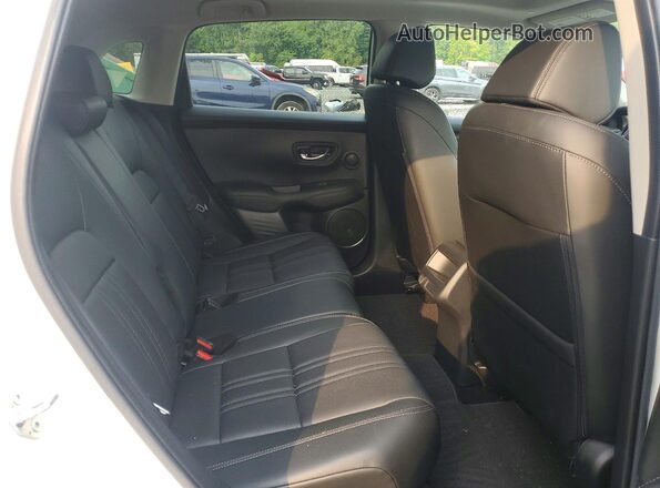 3CZRZ2H76RM723642 2024 HONDA HR-V White Вид задніх сидінь
