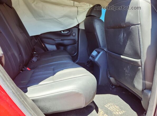 3CZRZ2H7XPM748556 2023 HONDA HR-V Red Вид задньої частини салону