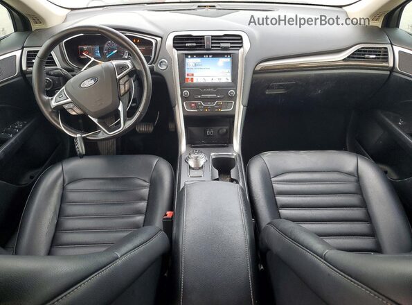 3FA6P0CD1KR161406 2019 FORD FUSION Gray Widok deski rozdzielczej