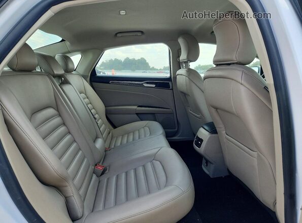 3FA6P0CD2KR252572 2019 FORD FUSION White Rear seats view