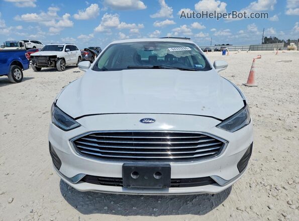 3FA6P0CD2KR252572 2019 FORD FUSION White Front view