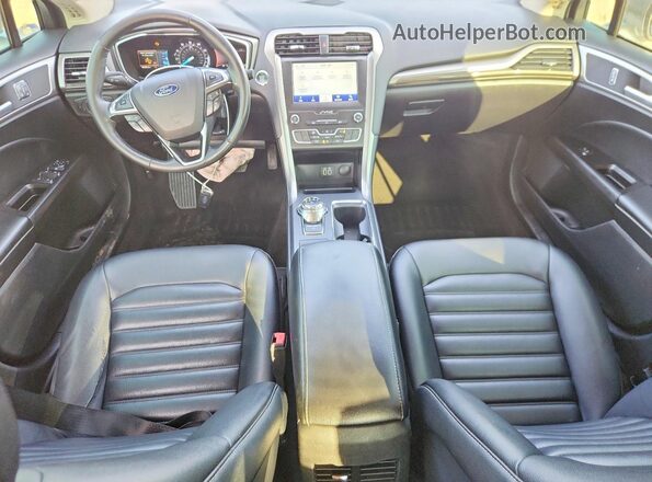 3FA6P0CD3LR175518 2020 FORD FUSION Silver Vista del salpicadero