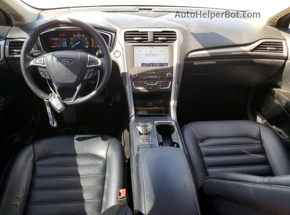 3FA6P0CD7LR138200 2020 FORD FUSION Серебряный Вид панели приборов