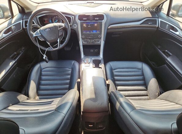 3FA6P0CD9LR151613 2020 FORD FUSION Gray Vista del salpicadero